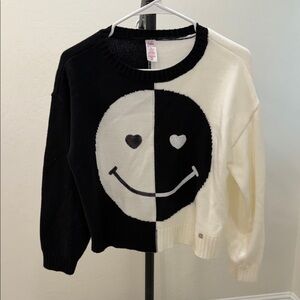 Black & White Smiley Knit Sweater - girls
